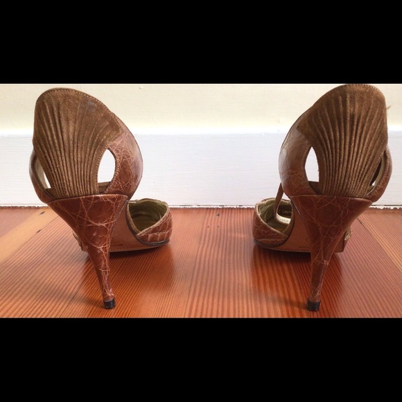 Beltrami Heels Skin/Suede - Picture 6 of 8